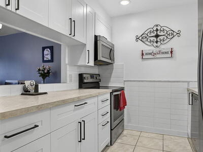 12001 Poinciana Boulevard, Royal Palm Beach, FL 33411