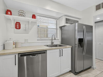 12001 Poinciana Boulevard, Royal Palm Beach, FL 33411