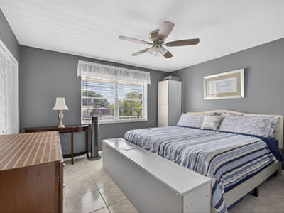 12001 Poinciana Boulevard, Royal Palm Beach, FL 33411