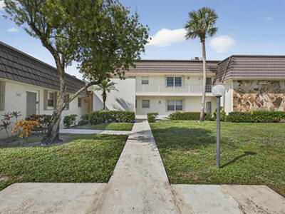 12001 Poinciana Boulevard, Royal Palm Beach, FL 33411