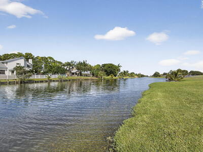 12001 Poinciana Boulevard, Royal Palm Beach, FL 33411