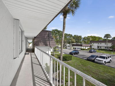 12001 Poinciana Boulevard, Royal Palm Beach, FL 33411