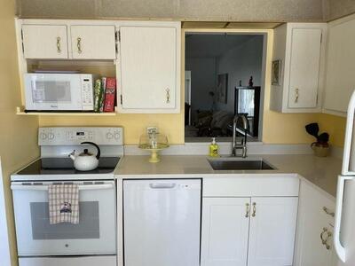 6861 Moonlit Drive, Delray Beach, FL 33446