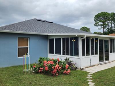 562 SE Majestic Terrace, Port Saint Lucie, FL 34983