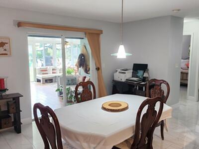 562 SE Majestic Terrace, Port Saint Lucie, FL 34983