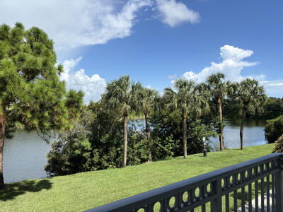 2048 Alta Meadows Lane, Delray Beach, FL 33444