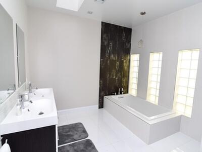 511 Golden Harbour Drive, Boca Raton, FL 33432