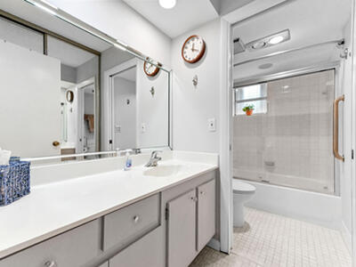 6768 10th Avenue N, Lake Worth, FL 33467