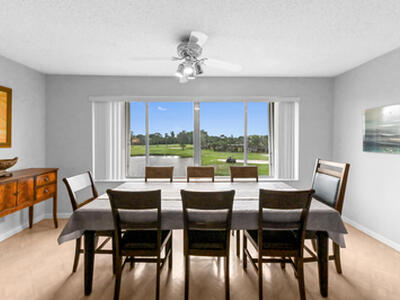 6768 10th Avenue N, Lake Worth, FL 33467