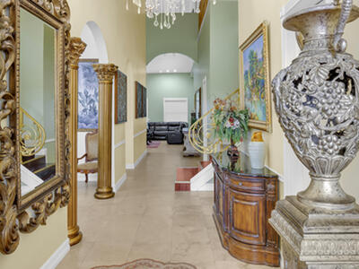 12121 70th Place N, West Palm Beach, FL 33412