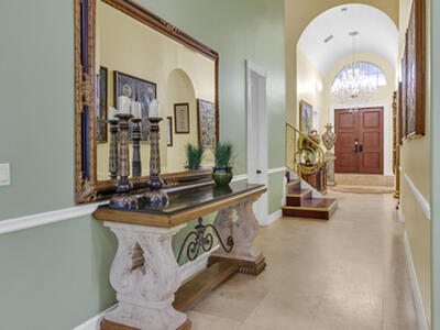 12121 70th Place N, West Palm Beach, FL 33412