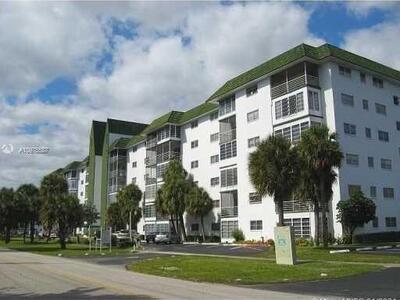 4751 NW 21st Street, Lauderhill, FL 33313