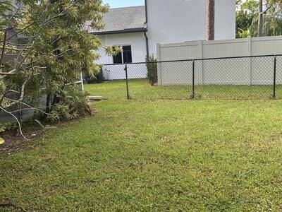 1136 Staghorn Street, Wellington, FL 33414