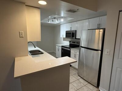 4179 N Haverhill Road, West Palm Beach, FL 33417