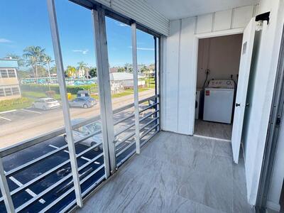 266 Burgundy Avenue, Delray Beach, FL 33484