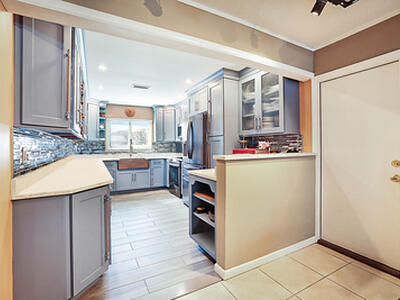 4548 SW 28th Way, Dania Beach, FL 33312