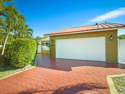 4548 SW 28th Way, Dania Beach, FL 33312