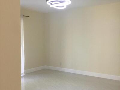 1094 Raintree Court, Palm Beach Gardens, FL 33410