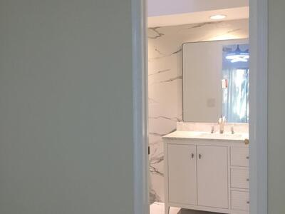 1094 Raintree Court, Palm Beach Gardens, FL 33410