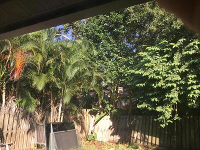 1094 Raintree Court, Palm Beach Gardens, FL 33410