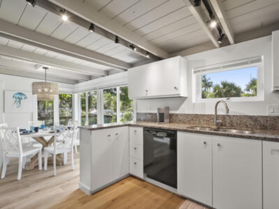 4832 SE Anchor Avenue SE, Stuart, FL 34997