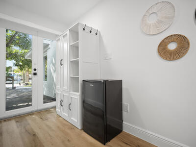 4832 SE Anchor Avenue SE, Stuart, FL 34997