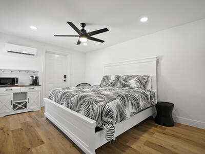 4832 SE Anchor Avenue SE, Stuart, FL 34997