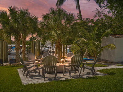 4832 SE Anchor Avenue SE, Stuart, FL 34997