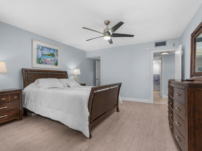 950 Ponce De Leon Road, Boca Raton, FL 33432