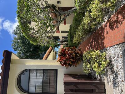 10678 Ocean Palm Way