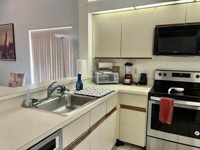 10678 Ocean Palm Way, Boynton Beach, FL 33437