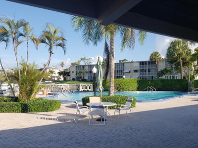 2615 N Garden Drive, Lake Worth, FL 33461