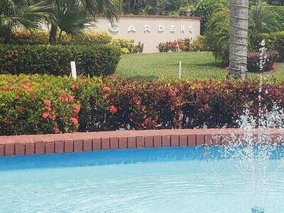 2615 N Garden Drive, Lake Worth, FL 33461