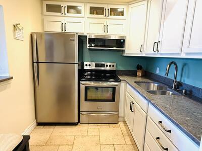 159 Sussex H, West Palm Beach, FL 33417