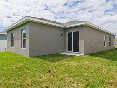 3374 N Park Drive, Fort Pierce, FL 34982
