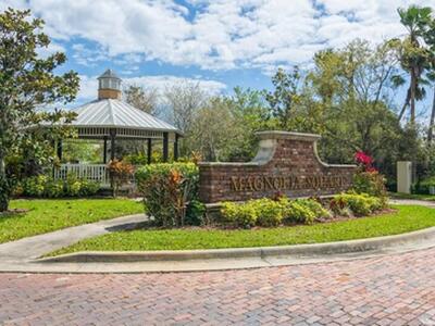 3374 N Park Drive, Fort Pierce, FL 34982