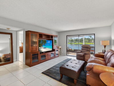 7340 Amberly Lane, Delray Beach, FL 33446