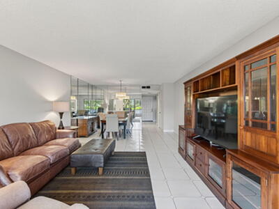 7340 Amberly Lane, Delray Beach, FL 33446