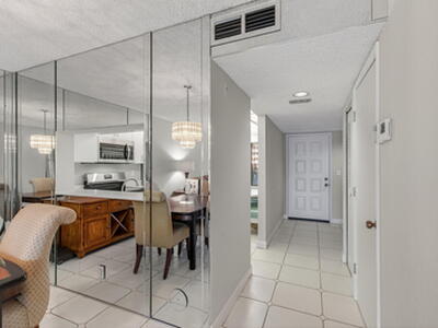 7340 Amberly Lane, Delray Beach, FL 33446