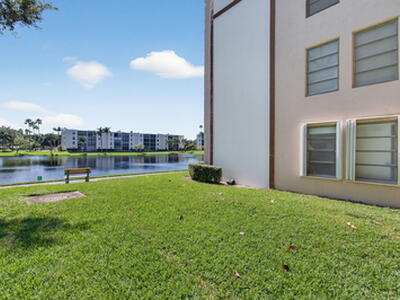 7340 Amberly Lane, Delray Beach, FL 33446