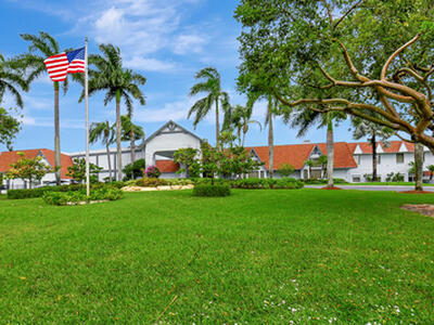 7340 Amberly Lane, Delray Beach, FL 33446