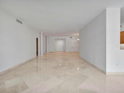 500 SE Mizner Boulevard, Boca Raton, FL 33432