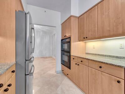 500 SE Mizner Boulevard, Boca Raton, FL 33432