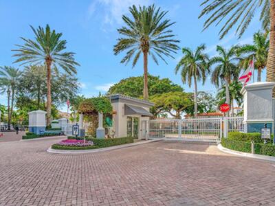 500 SE Mizner Boulevard, Boca Raton, FL 33432