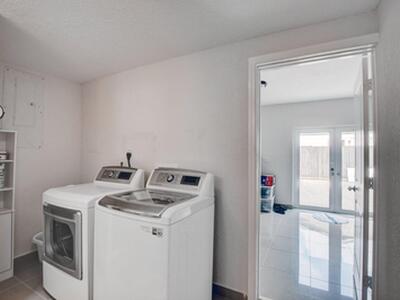 1371 Woodcrest Road, West Palm Beach, FL 33417