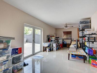 1371 Woodcrest Road, West Palm Beach, FL 33417