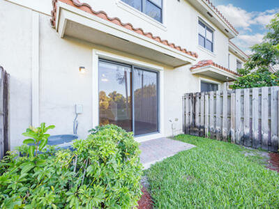 5636 NW 58th Lane, Tamarac, FL 33319