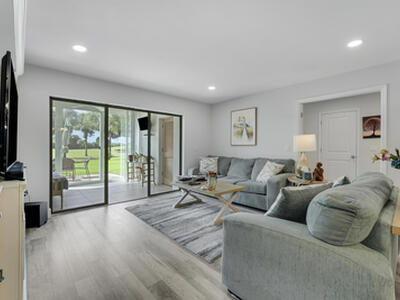 20 Southport Lane, Boynton Beach, FL 33436