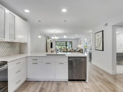 20 Southport Lane, Boynton Beach, FL 33436