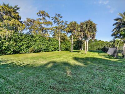 13172 Doubletree Circle, Wellington, FL 33414